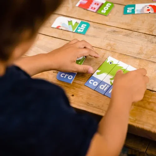 la-petite-ecole-premiers-mots-en-francais-montessori-4
