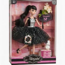 poupée-mengsini-avec-robe-noire